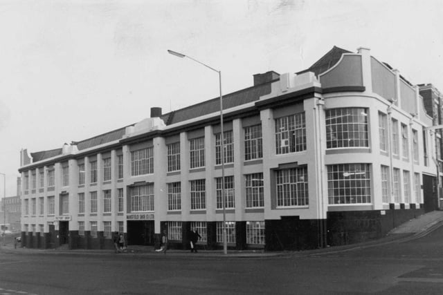 The building was a well-recognised part of Mansfield as you travelled into the old bus station