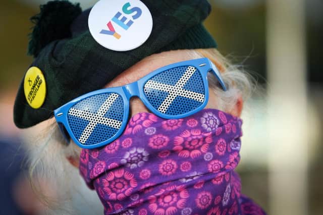 Are Yes supporters looking through Saltire-coloured glasses?