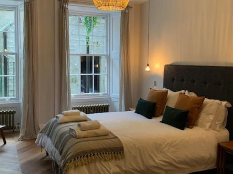 Located on Royal Terrace, very close to the city centre on a grand, quiet residential street sits this beautiful Grade A Listed Georgian property with a courtyard. The newly-refurbished two-bedroom apartment has been stylishly fitted out with everything you need to make it a romantic stay. For a two-night break over Valentine’s it’s £292.