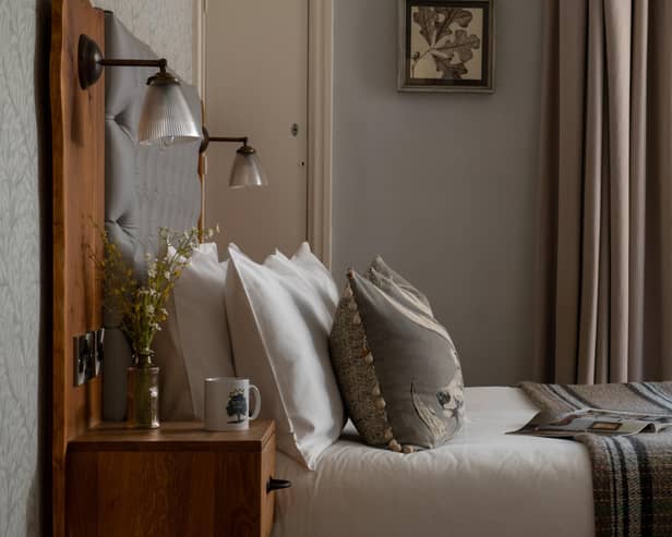 Comfort and style in a Royal Oak room
