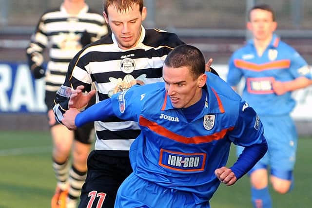 19/01/2013 Pic Lisa McPhillips
Irn Bru Third Division - East Stirlingshore FC v Queens Park FC
Shire's Mark Begg and Queens Park Paul McGinn