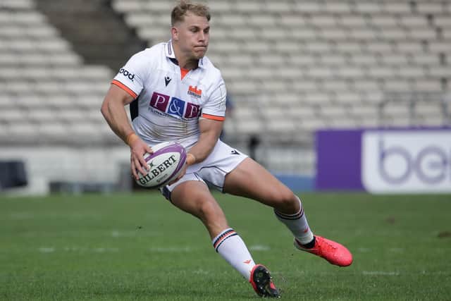 Edinburgh's South African scrum-half Jaco van der Walt says he has fallen in love with the capital.