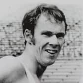 Les Piggot was often seen puffing on a cigarette between races.