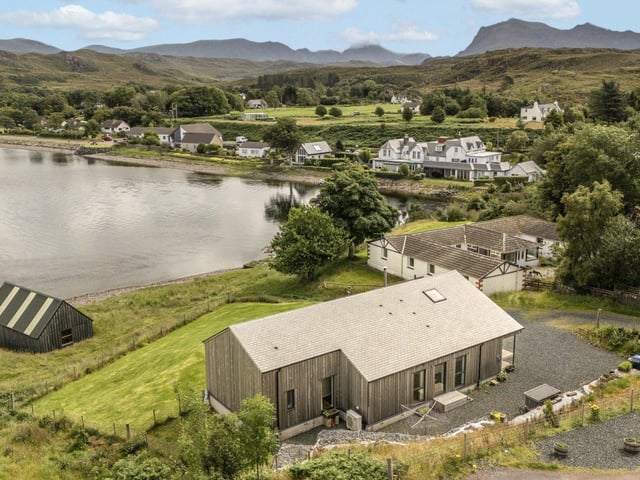 The Old Barn is located in the village of Poolewe in Wester Ross and close to Gairloch. Poolewe has a shop, post office, a café and hotel.