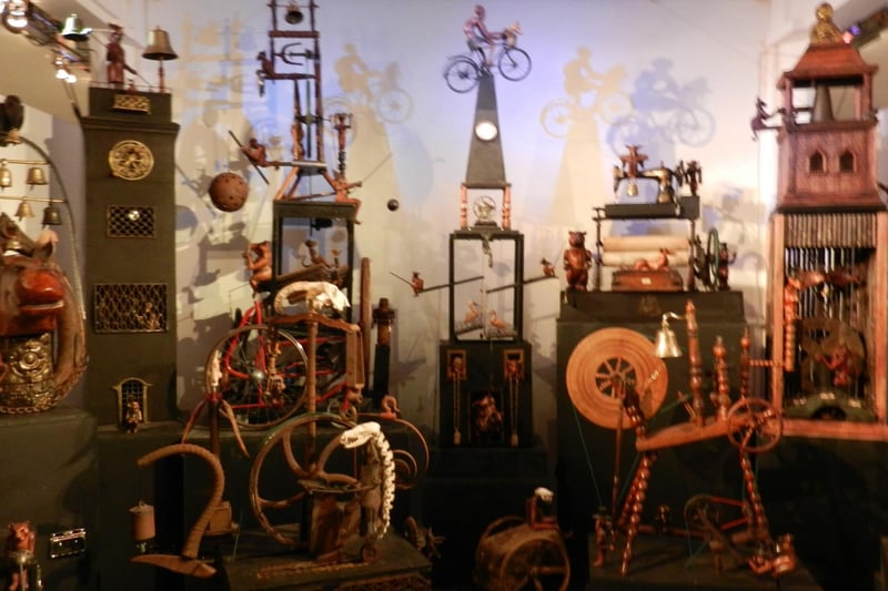 This awe-inspiring theatre of kinetic sculpture is based in Glasgow and is one of the more unique attractions in the city.