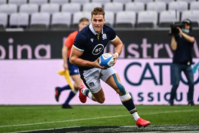 Scotland's wing Duhan Van Der Merwe runs to score a try during the Autumn Nations Cup match vs Italy on November 14, 2020. (Photo by VINCENZO PINTO/AFP via Getty Images)