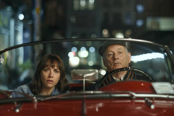 Rashida Jones and Bill Murray in On The Rocks