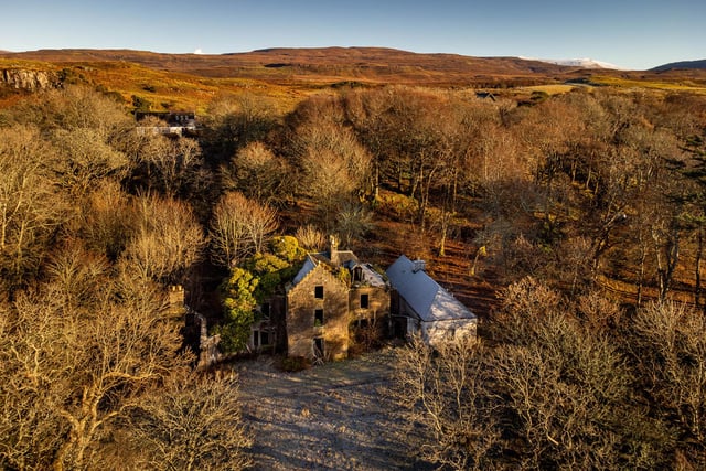 “The bones of this property, along with its outstanding historical legacy and breath-taking location, will capture the imagination of buyers from home and abroad."