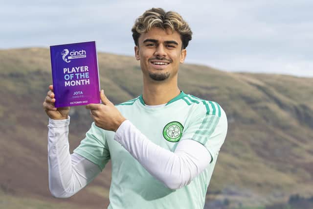 Jota is pictured with the cinch Player of the Month award for October. (Photo by Ross MacDonald / SNS Group)