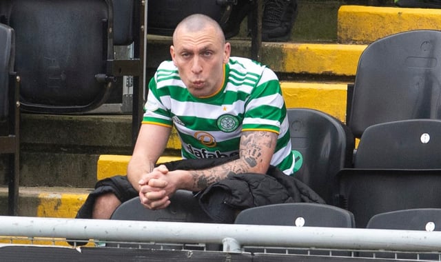 With Scott Brown having made the decision to join Aberdeen in the summer, he should now sit out games to give Ismaila Soro the opportunity to progress ahead of next season. (Photo by Craig Foy / SNS Group)