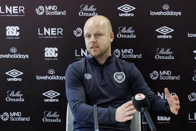 Steven Naismith's Hearts team will move up to third in the Premiership if they defeat Kilmarnock on Saturday.