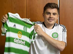 James Forrest has signed a new contract at Celtic Park.