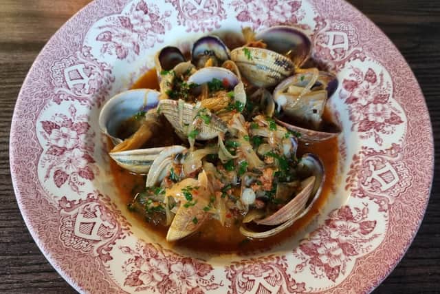 The clam starter at Kinneuchar Inn