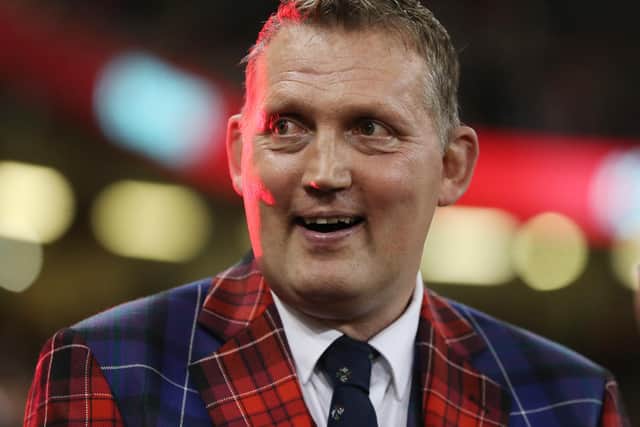 A petition has been launched calling for a Murrayfield stand to be named after rugby legend and motor neurone disease (MND) campaigner Doddie Weir.