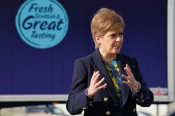 First Minister Nicola Sturgeon said the Scottish Government would publish a paper on the economics of independence next week.