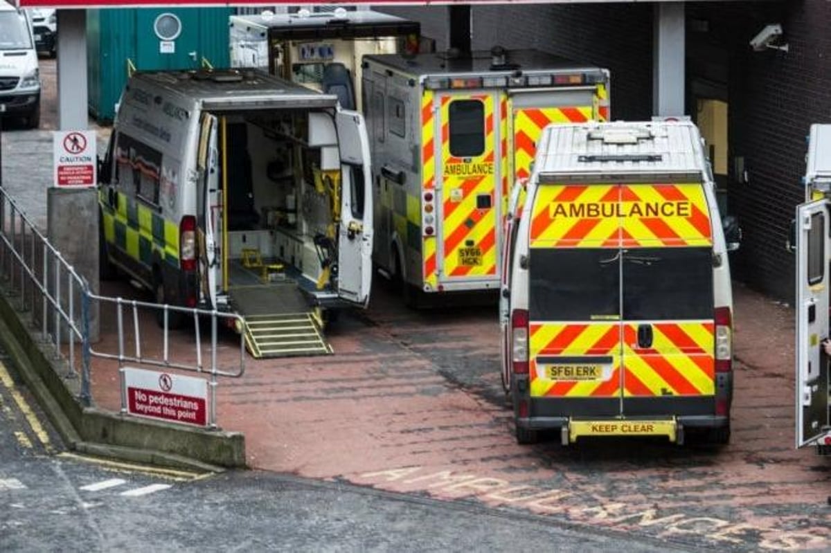 Tories urge Nicola Sturgeon to recall Holyrood amid ‘unprecedented crisis’ in NHS