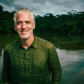 Gordon Buchanan 