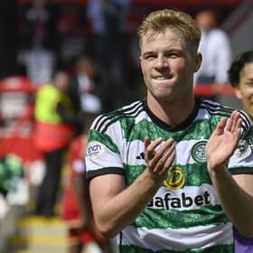 Celtic's Stephen Welsh has signed a new deal.