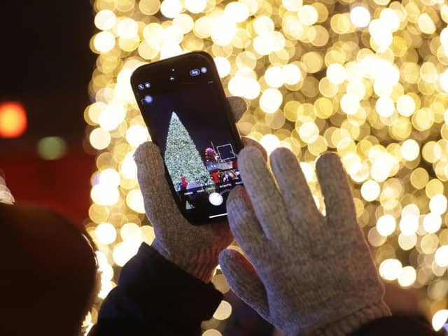 Smartphones are set to be banned in schools in New Zealand.