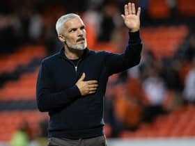 Jim Goodwin has signed a new contract with Dundee United until the summer of 2025.