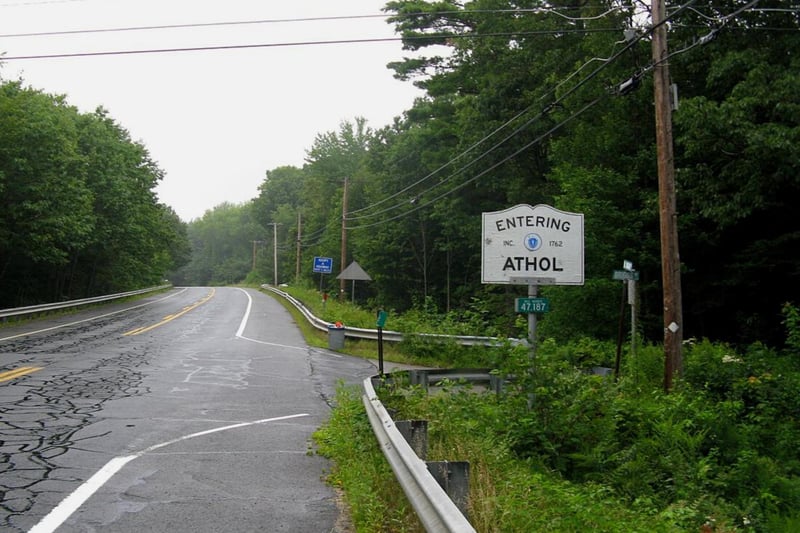 You can find Athol town in the state of Massachusetts’ Worcester County. It was originally a historical earldom in the Scottish Highlands. In Scottish Gaelic the name becomes ‘Athall’ and scholars have connected it with the Old Irish ‘Ath-fhotla’ which translates to ‘New Ireland’.
