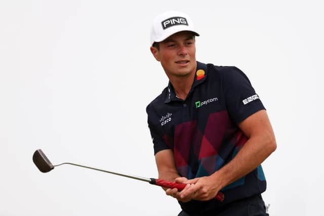 Viktor Hovland watches a putt on the final day at St Andrews. Picture: Harry How/Getty Images.