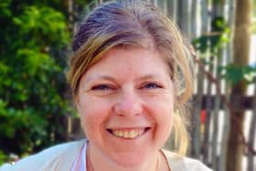 Tracy Abraham has spent over 25 years in senior marketing and communication roles, most recently as group marketing director at the AA.