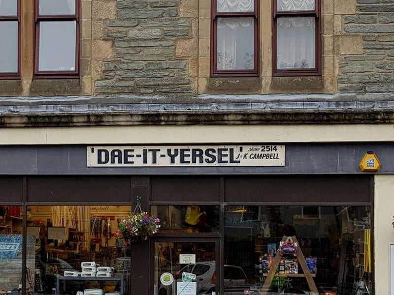 While 99% of English speakers know DIY to mean "do it yourself" in Scotland you'll find the alternate "dae it yersel" version with this home improvement shop in Dunoon.