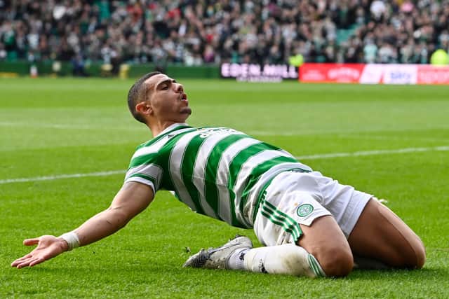 Celtic's Giorgios Giakoumakis celebrates his opener and first Celtic goal that folloed a Callum Booth error. (Photo by Rob Casey / SNS Group)
