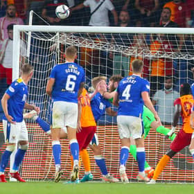 Galatasaray and St Johnstone drew 1-1 in the first leg in Istanbul.