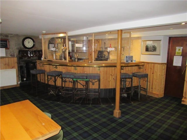 Lounge bar.