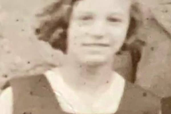 Agnes Fleming, pictures around the time she was chosen to be Bo'ness fair queen