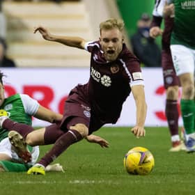 Hibs and Hearts played out a stalemate at Easter Road.  (Photo by Ross Parker / SNS Group)