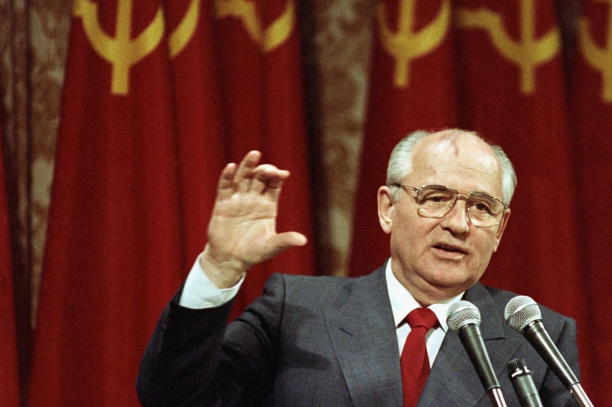 Former Soviet leader Mikhail Gorbachev, who took down the Iron Curtain, 'dies at 91'