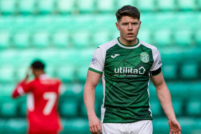 Kevin Nisbet made his return from injury for Hibs in a 2-0 friendly defeat by Middlesbrough.