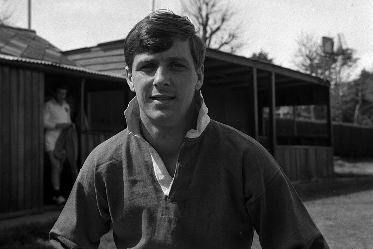 Barry Corless Rugby Barry John: The mesmerising Wales and Lions fly-half who downed All ...