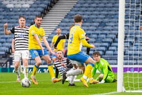 Raith's Sam Stanton (L) asks for the ball from teammate Jack Hamilton (R) during a cinch Championship match against Queen's Park at Hampden.