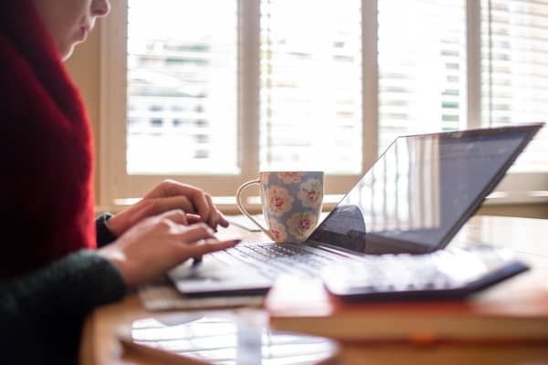Parents are again set to face issues with working and home schooling their children as schools do not reopen after the Christmas break as scheduled.