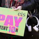 Scotland’s biggest teaching union has accepted the latest pay offer from local authority employers, halting strike action.