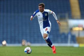 Joe Rothwell has been linked with a move to Rangers. (Photo by Lewis Storey/Getty Images)
