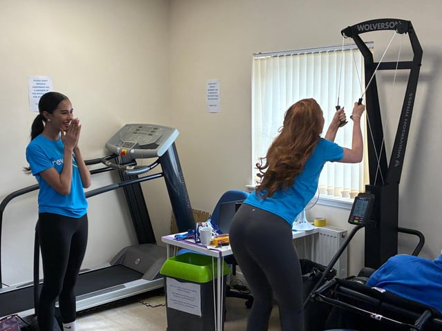 Both beauties even went head-to-head in a friendly SkiErg machine challenge