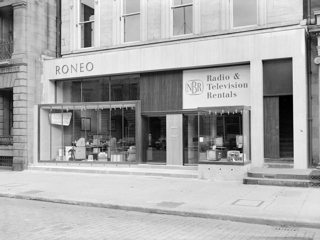 If you were looking for a new television or wireless in Edinburgh 1962 then Roneo Ltd Radio and Television Rentals, on George Street, would be your first port of call.