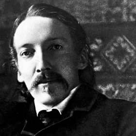 circa 1890:  Scottish novelist, poet and traveller Robert Louis Balfour Stevenson (1850-1894).  (Photo by Hulton Archive/Getty Images)