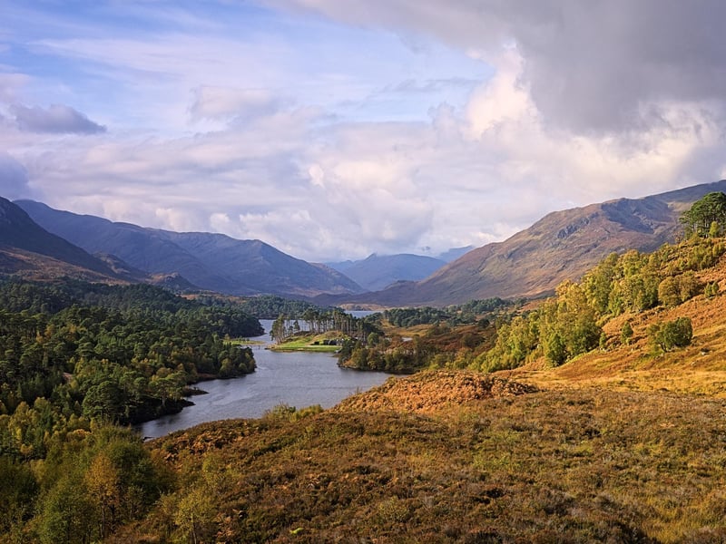 This freshwater loch is situated within Glen Affric. Visit Scotland said: “Glen Affric is a magical mix of native woods, glistening lochs and haunting moorland.”
