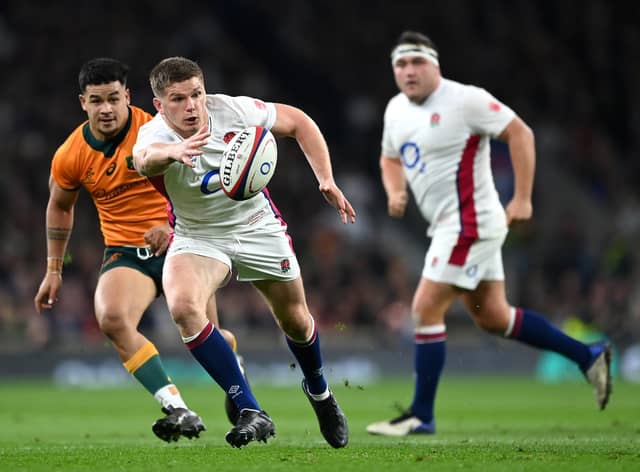 Owen Farrell picked up an injury in training.