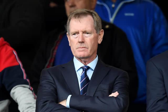 Rangers chairman Dave King is stepping down.
