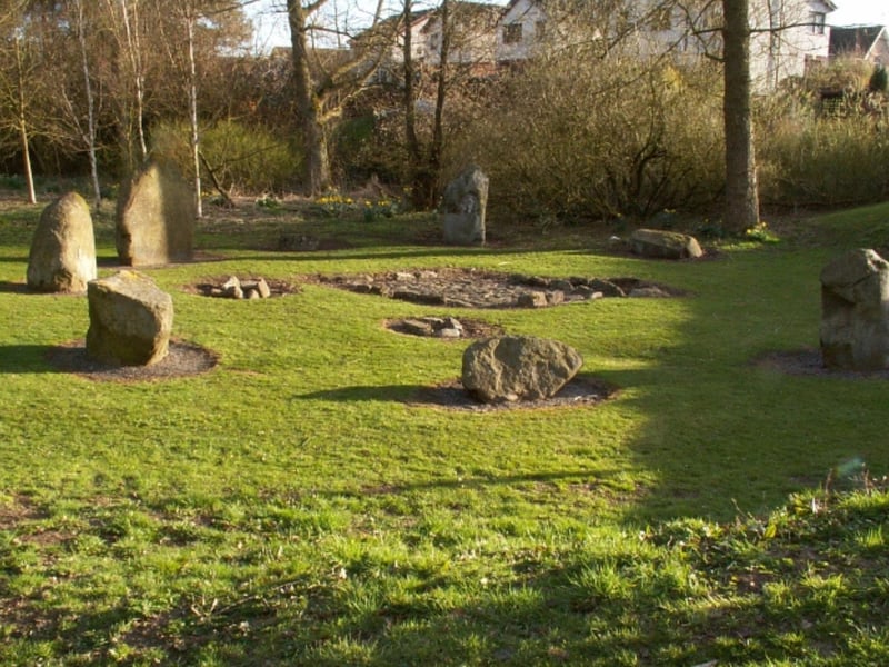 Excavated in the late 1970s during the development of a new housing estate, Balfarg consists of two standing stones that were part of an inner circle inside the henge. Archaeologists discovered pottery fragments around the site going back nearly 5000 years. Although others estimate parts of the structure to be closer to 6000 years in age.