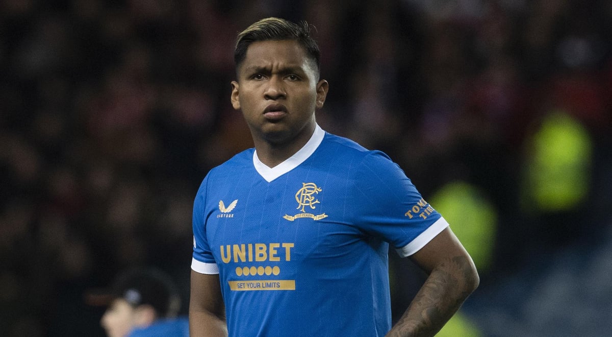 Morelos đã có nhiều liên kết với việc chuyển đến Sevilla