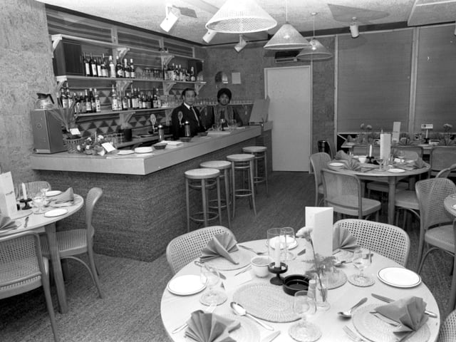 Interior of The Verandah Indian restaurant in Dalry Road, February 1981.