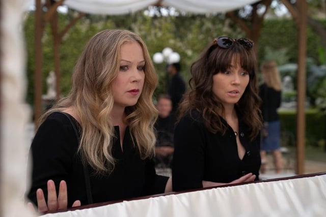 The amazing Christina Applegate returns for the third and final season of Dead To Me.